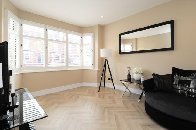 65, Hull Road, York photo 4