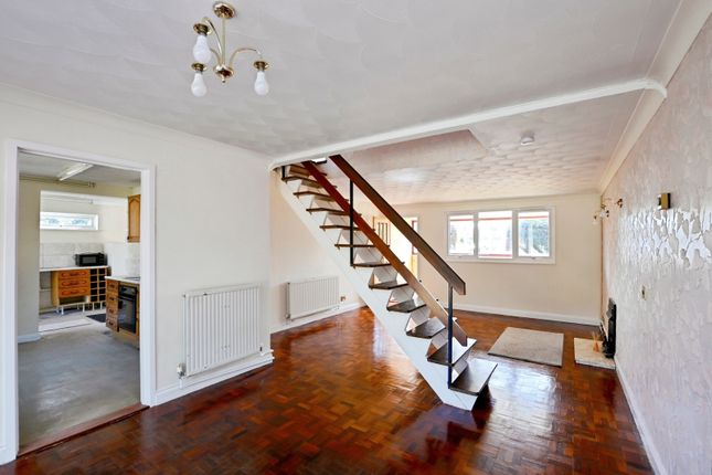 48, Bacon Lane, Hampshire photo 4