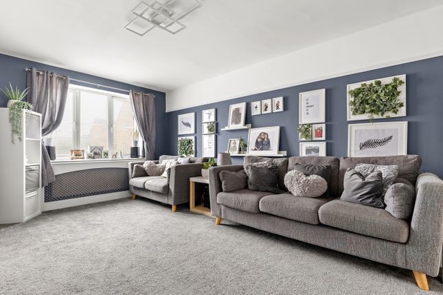 48, SPRUCE WAY, SELBY photo 3