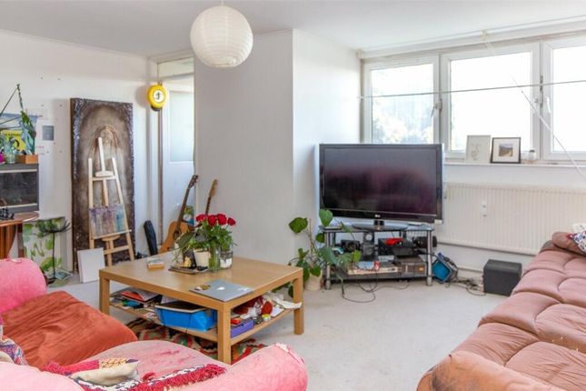 Bright And Spacious Contemporary Living Room With ...