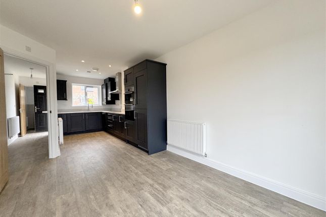 55, Alexanders Avenue, St Austell photo 4
