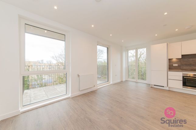 Flat 11, Busby House, London photo 4