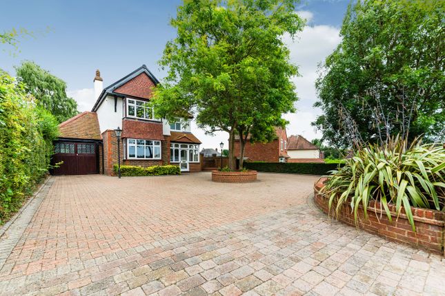 5 bed detached house for sale in Green Lane, Lower Kingswood KT20 - Zoopla
