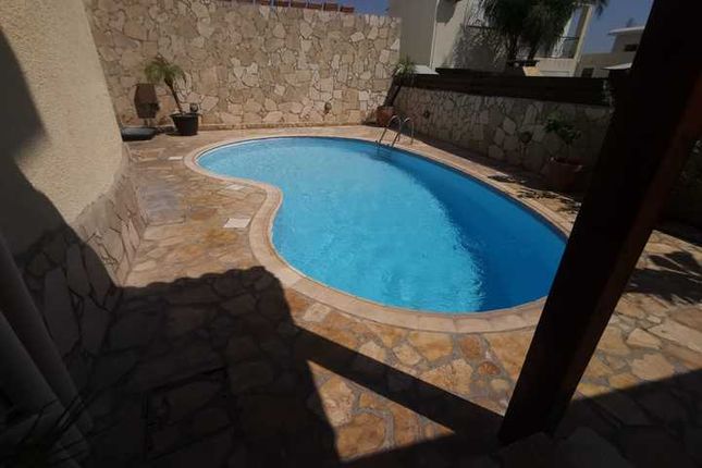 Villa for sale in Tersefanou, Larnaca, Cyprus