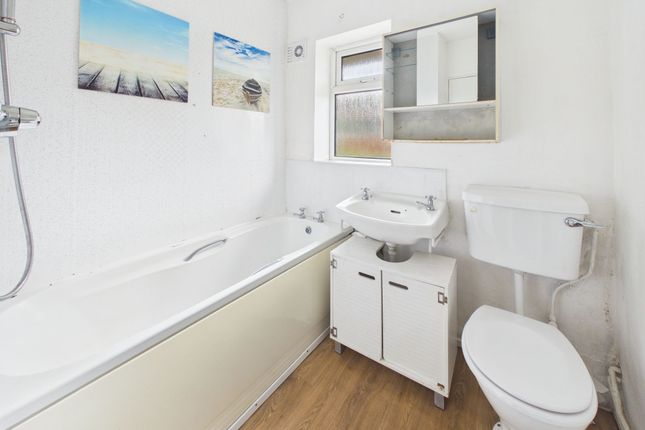 11 Sussex Place, Manchester photo 4