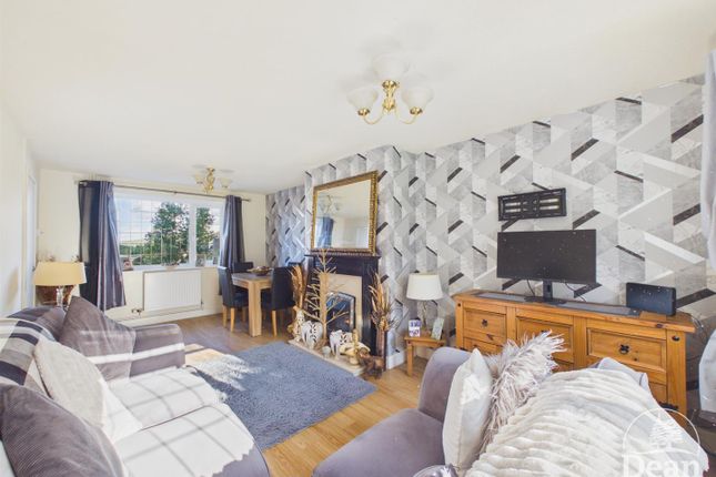 High Beech Road, Lydney photo 3