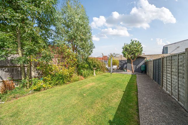20, Southdownview Road, West Sussex photo 4