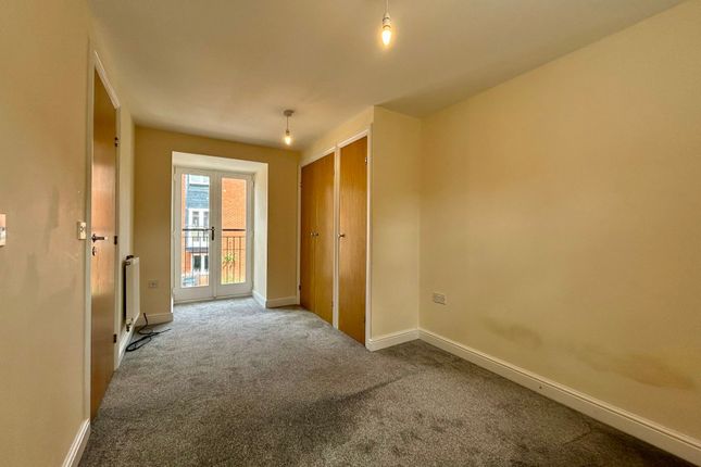 16 Turneys Drive, Milton Keynes photo 3