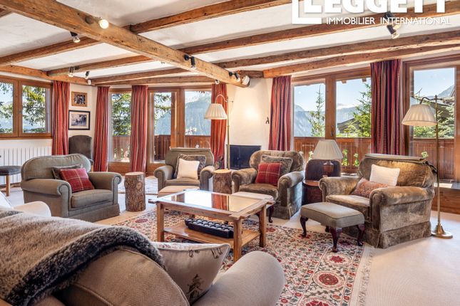 Thumbnail Villa for sale in Courchevel, Savoie, Auvergne-Rhône-Alpes