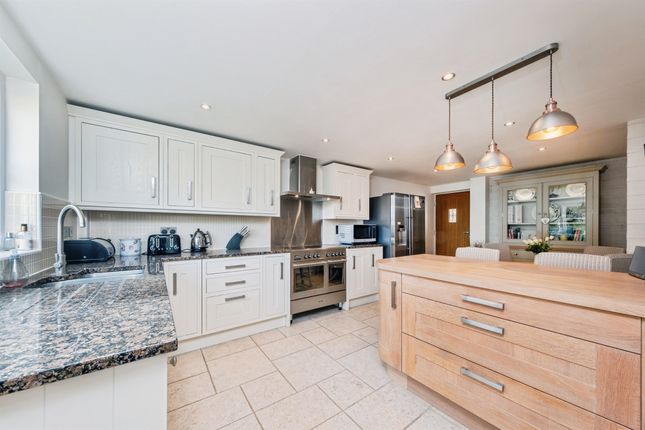 Horseshoe Cottage, Brook Farm, Brackley photo 2