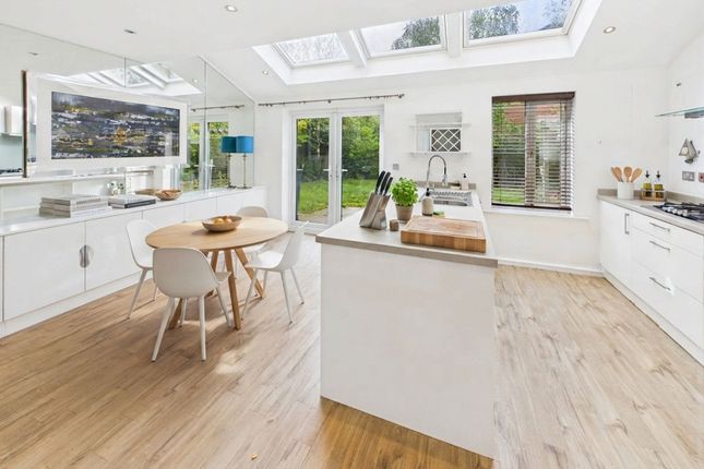 1 Stephenson Grove, Prescot photo 2