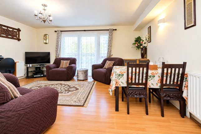 20 Tarling Street, London photo 3