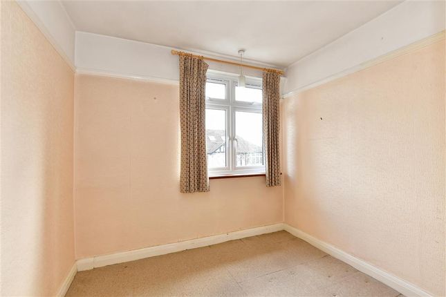Terraced house for sale in Vernon Avenue, Woodford Green, Essex