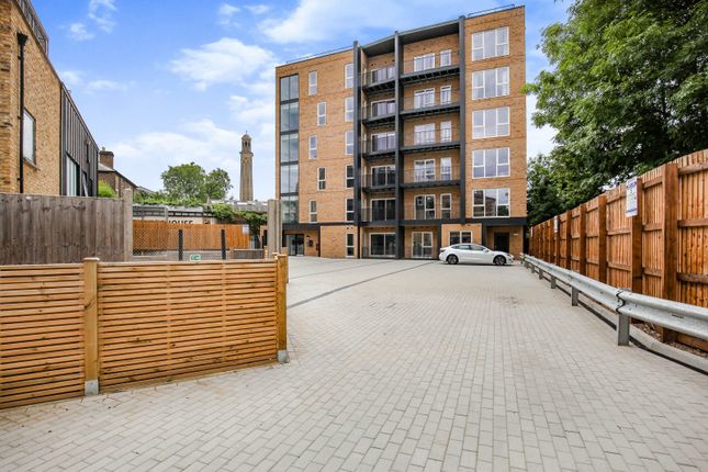 Thumbnail Flat to rent in 56A Kew Bridge Road, Brentford