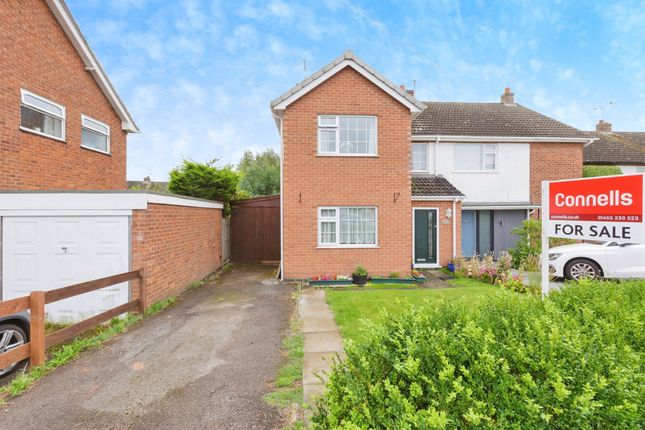 Semi-detached house for sale in Outlands Drive, Hinckley