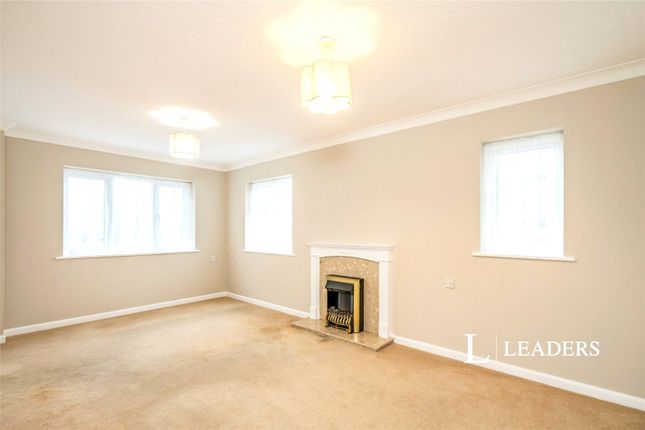 Flat 16, Villa Plage 154-160,, Elmer Road, West Sussex photo 2