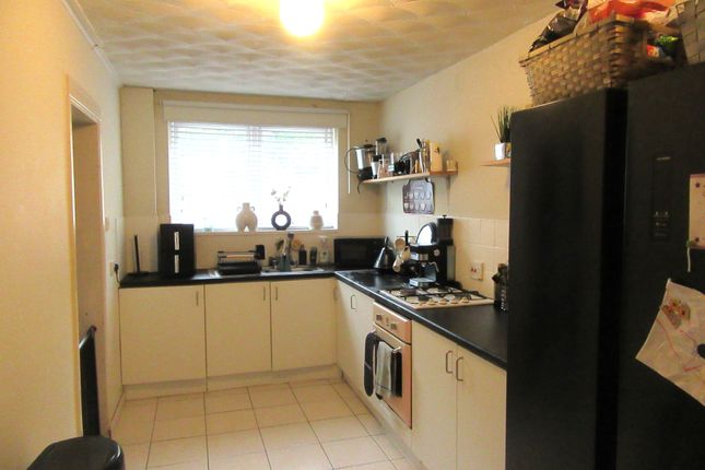 5, Granite Terrace, Huyton photo 4