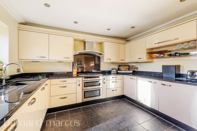 Terraced house for sale in Hazon Way, Epsom