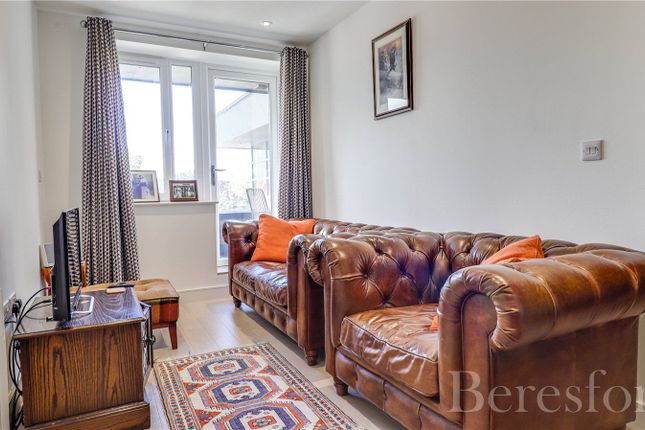 Flat for sale in Library House, New Road