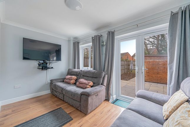 120, Jersey Drive, Wokingham photo 4