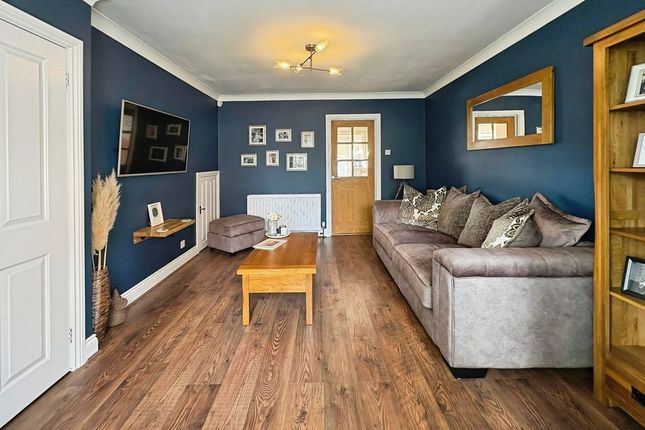 26, Chipchase Court, Whitley Bay photo 4
