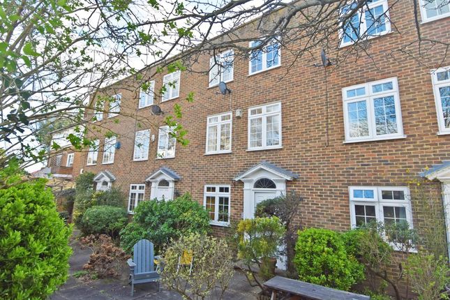 Terraced house to rent in The Bench, Ham Street, Richmond