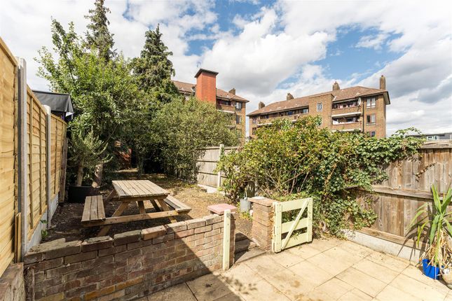 45, Bakers Hill, Clapton photo 4