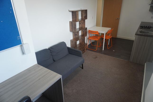 1-bed flat on Corporation Road, Middlesbrough, £33,000