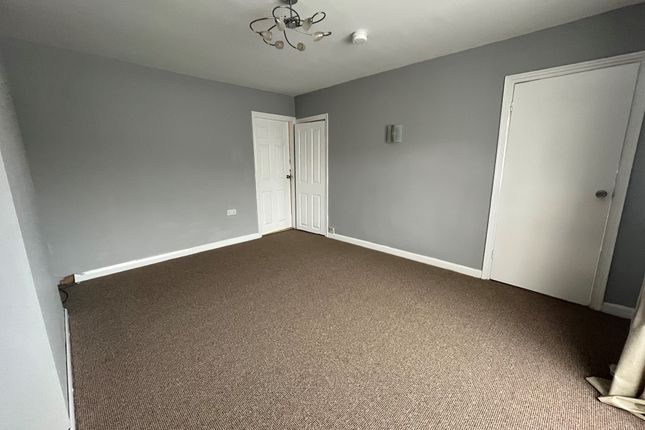 37, BIRMINGHAM photo 3