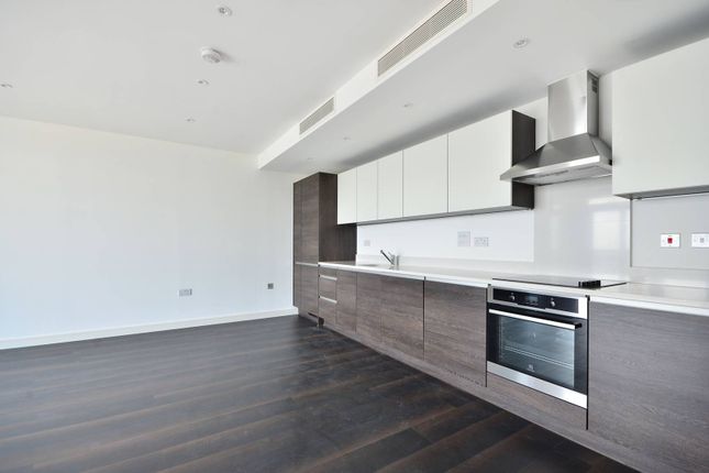 Thumbnail Flat to rent in Great West Quarter, Brentford