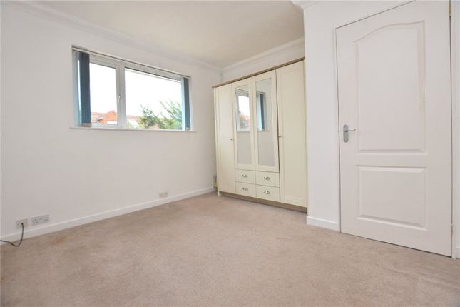 6, Templegate View, West Yorkshire photo 5