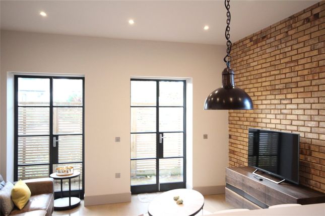 Flat 1 Carlton Works,, St Johns Hill, Kent photo 4