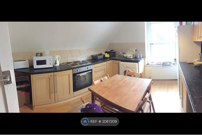 Flat to rent in Broomhill, Sheffield