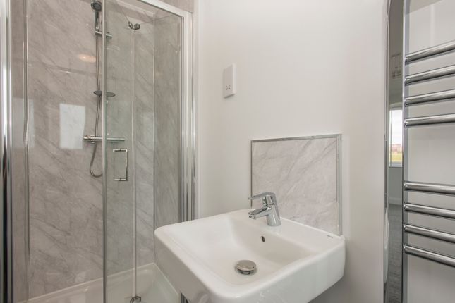 20, Skylark Rise, Lowestoft photo 3