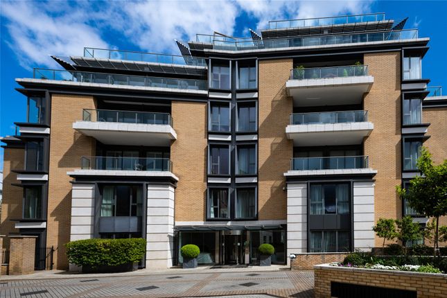Flat to rent in Wycombe Square, Kensington
