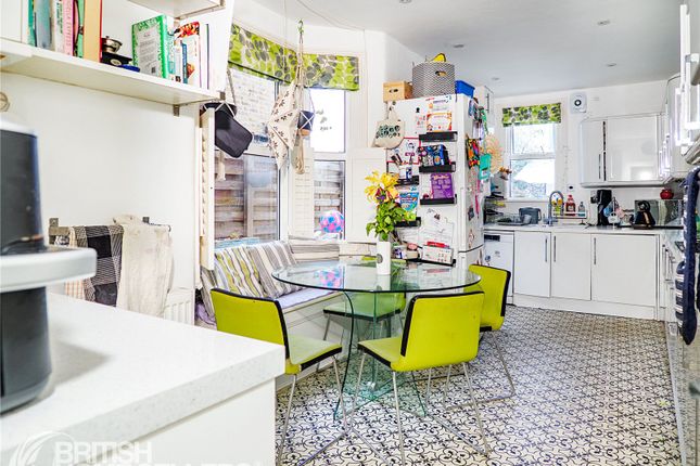 8, Alloa Road, London photo 3