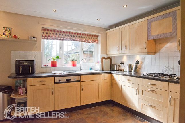 3, Woodfold, Preston photo 4