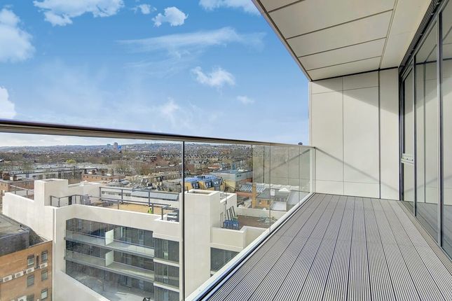 Apartment 81, Carriage House, 10, City North Place, London photo 4