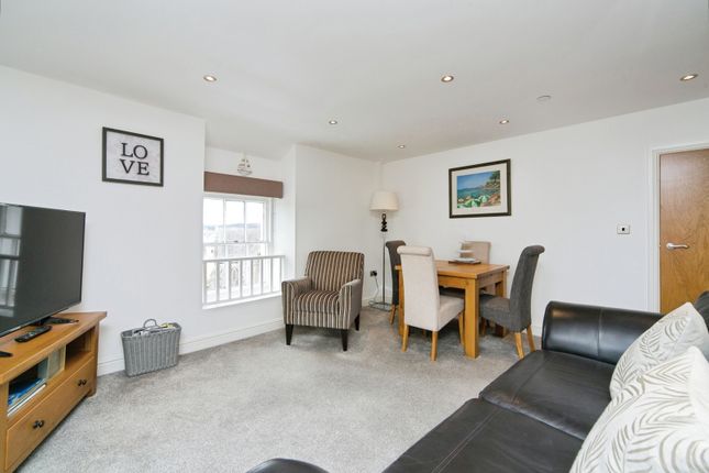 Apartment 5, Orme Court, 2, Abbey Road, Conwy photo 4