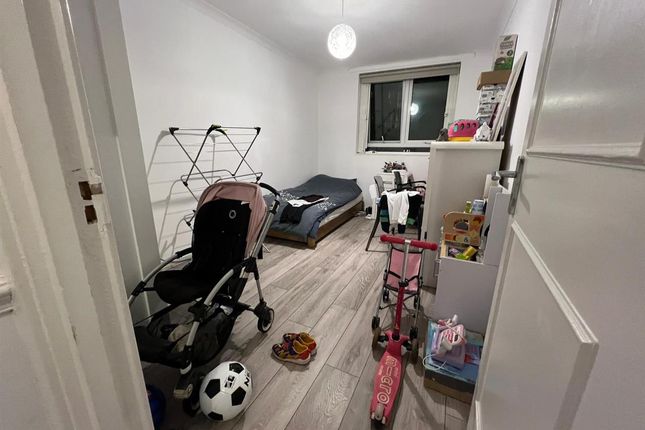 2, Rusper Close, Stanmore photo 4