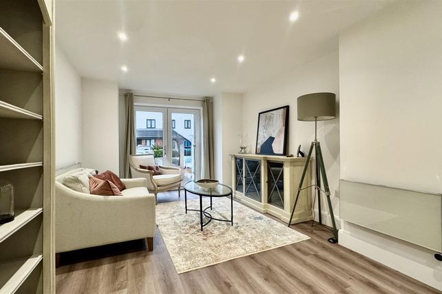 Flat 22 Mulberry Court, Victoria Street, Burnham-On-Sea photo 4