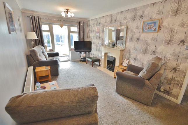 29, Stanley Road, Clacton-On-Sea photo 2