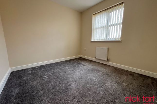 Terraced house to rent in Gatcombe Way, Priorslee, Telford