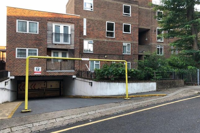 Parking/garage for sale in St. Peter's Close, London