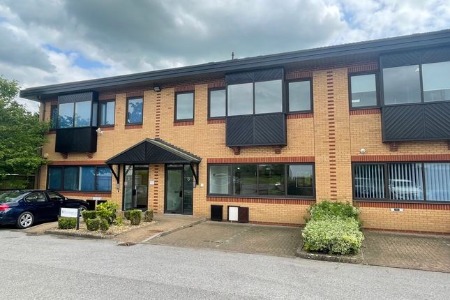 Office to let in Unit 6 Thorney Leys Business Park, Witney, Oxfordshire