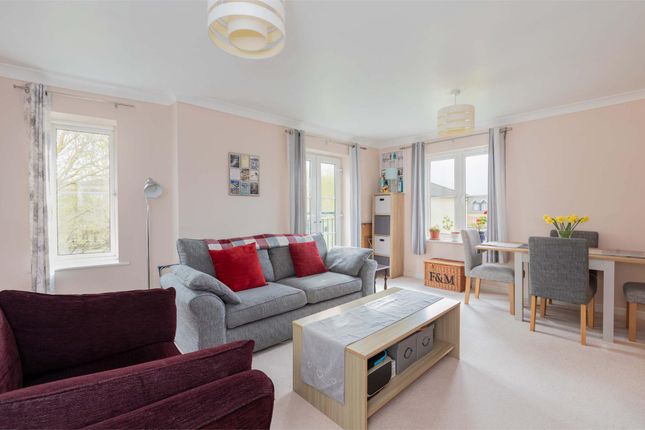 Flat for sale in Concorde Court, Green Lane, Windsor