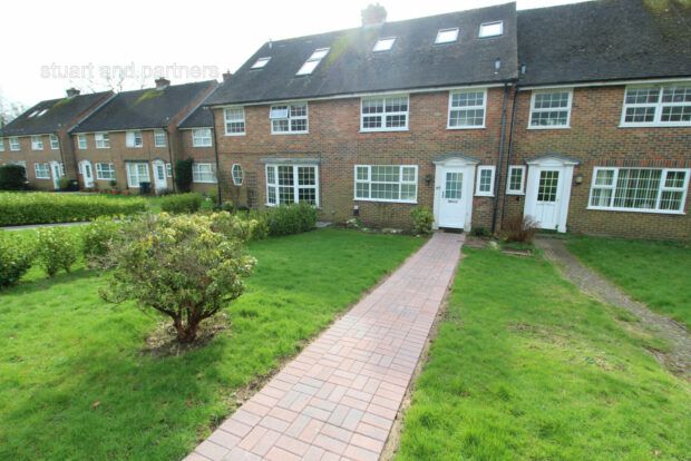 Thumbnail Terraced house to rent in The Welkin, Lindfield