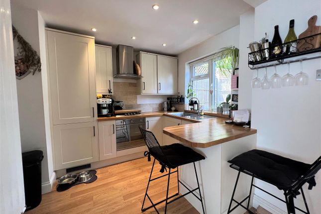 14, Gascoigne Way, Billericay photo 4