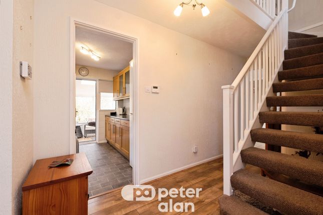31, Chester Close, PONTYPOOL photo 2