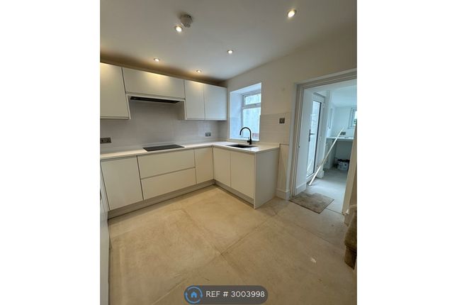 Darwen Road Bromley Cross, Bolton photo 3